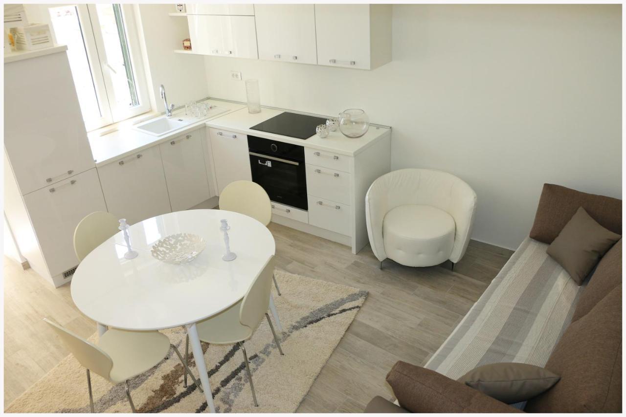 Holiday Home Ante Primosten Bagian luar foto
