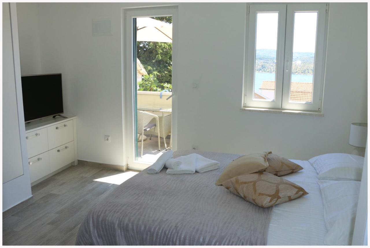 Holiday Home Ante Primosten Bagian luar foto