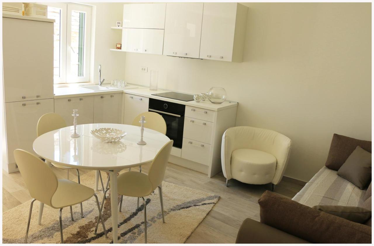 Holiday Home Ante Primosten Bagian luar foto