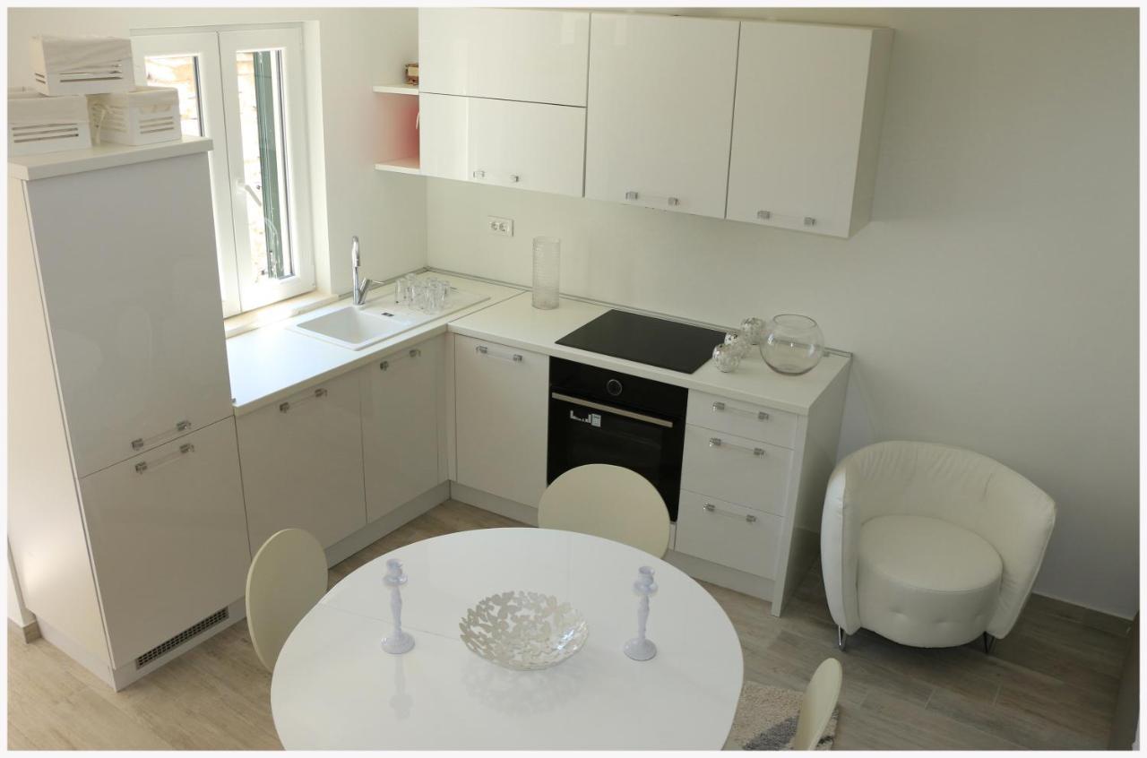Holiday Home Ante Primosten Bagian luar foto